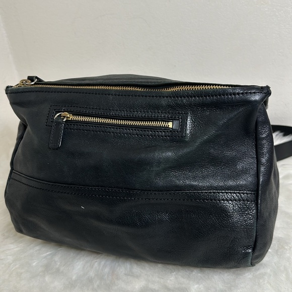 💯Authentic Givenchy Pandora Handbag🍀 - Picture 9 of 17